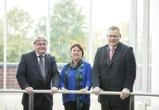 從左至右：Dieter Schwedt，Dagmar Schwedt，Michael Hauspurg